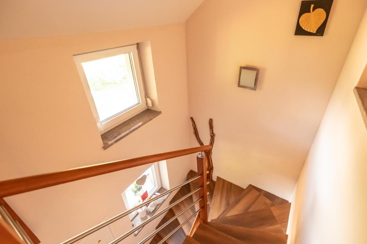 Holiday Home Razglednik Logatec Dış mekan fotoğraf