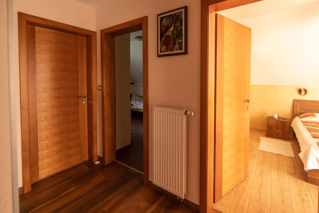 Holiday Home Razglednik Logatec Dış mekan fotoğraf