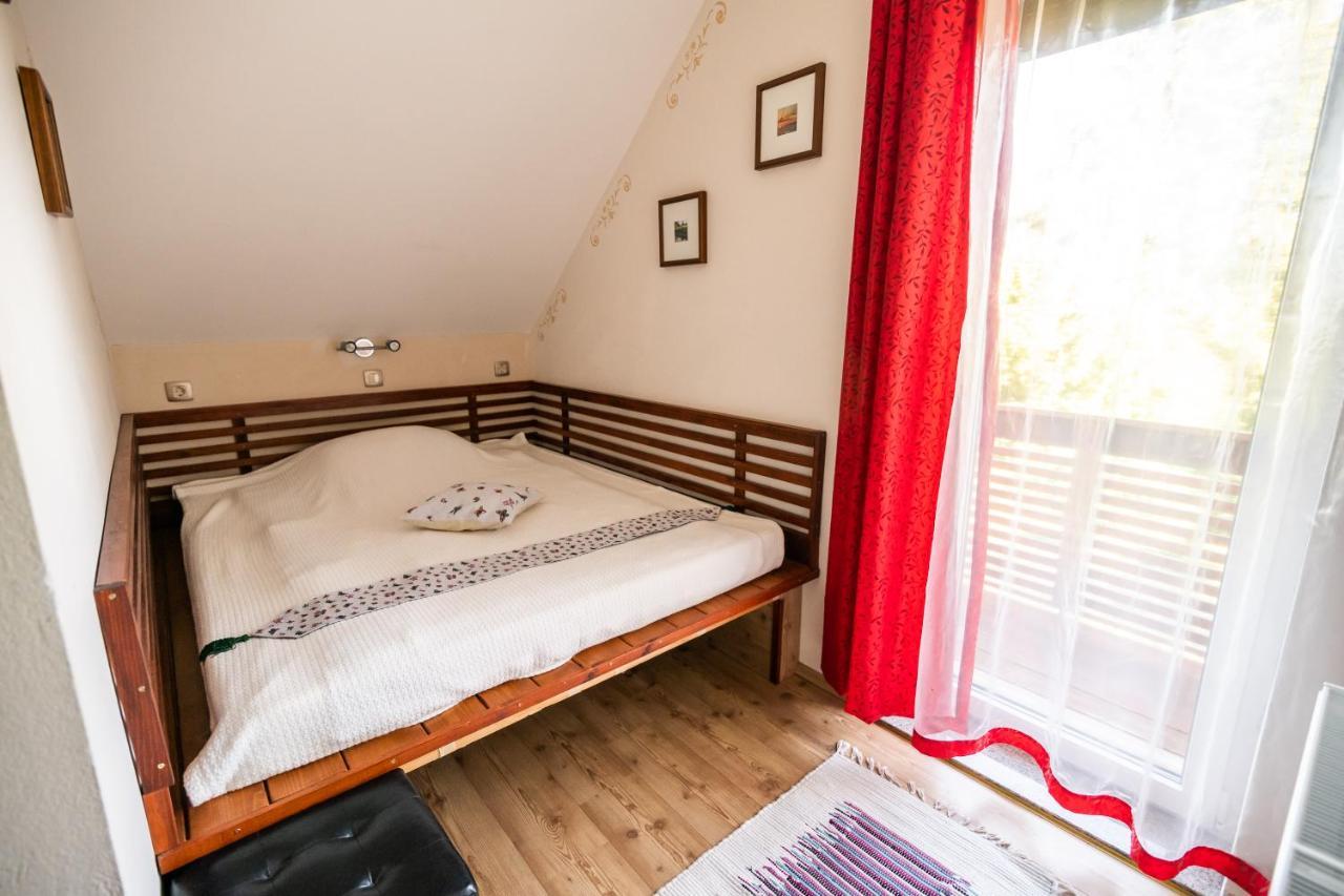 Holiday Home Razglednik Logatec Dış mekan fotoğraf