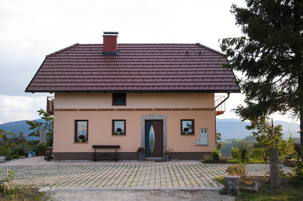 Holiday Home Razglednik Logatec Oda fotoğraf